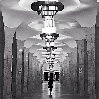 Illustration for article titled Russian Underground Stations Look Even More Stunning In Black and White